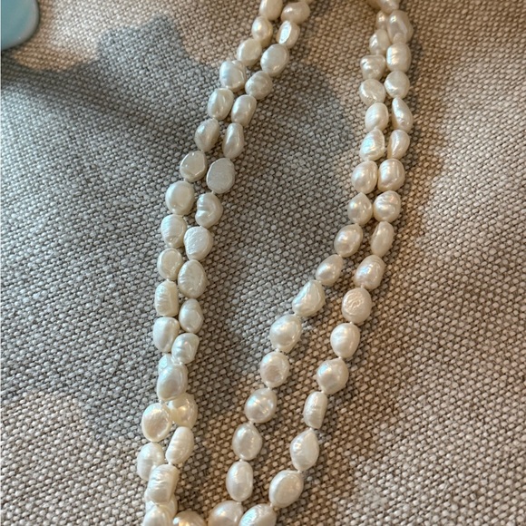 Double Strand of Brocade Freshwater Pearls Hand knotted Necklace Length 8” - Picture 4 of 8